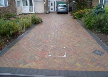 Paving contractors in Altrincham