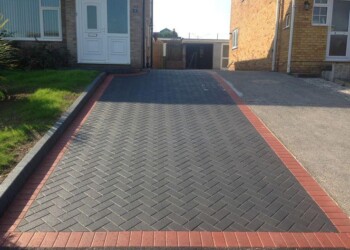 Block Paving Contractors Altrincham Block Paving Restoration In Altrincham Block Paving Installations In Altrincham Driveways Experts In Altrincham Paved Driveways contractors in Altrincham Paving contractors in Altrincham Driveway paving company in Altrincham Driveways contractors In Altrincham