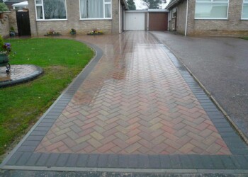 Block Paving Contractors Altrincham Block Paving Restoration In Altrincham Block Paving Installations In Altrincham Driveways Experts In Altrincham Paved Driveways contractors in Altrincham Paving contractors in Altrincham Driveway paving company in Altrincham Driveways contractors In Altrincham