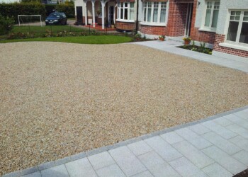 Gravel Driveways Contractors In Altrincham